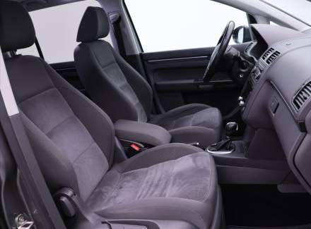 Volkswagen - Touran