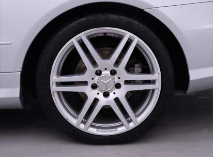 Mercedes-Benz - E-class