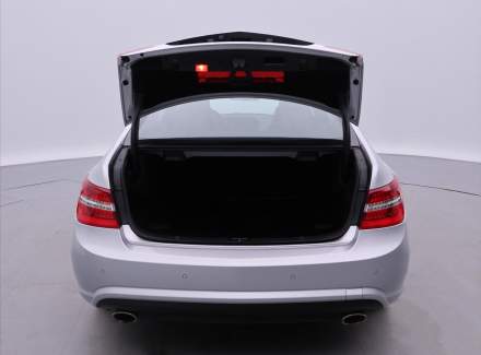 Mercedes-Benz - E-class