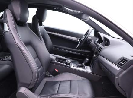 Mercedes-Benz - E-class