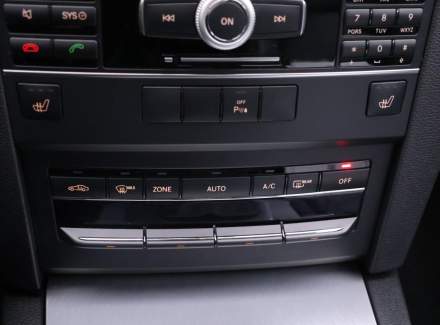 Mercedes-Benz - E-class