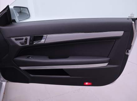 Mercedes-Benz - E-class