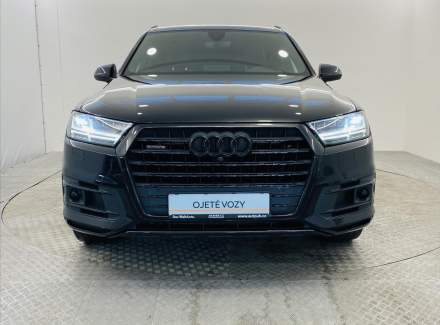 Audi - Q7