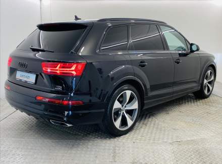 Audi - Q7