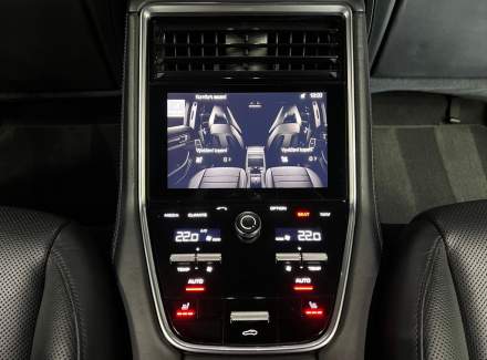 Porsche - Panamera
