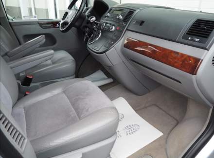 Volkswagen - Multivan