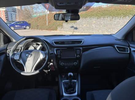 Nissan - Qashqai