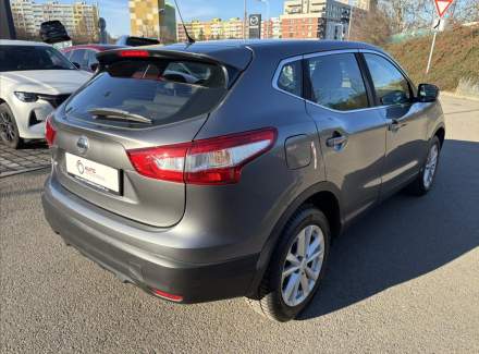 Nissan - Qashqai