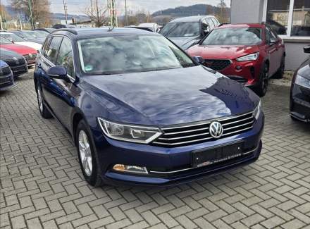 Volkswagen - Passat