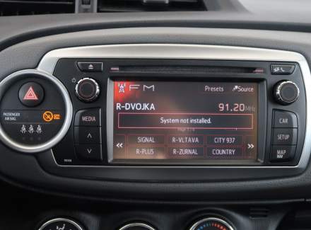 Toyota - Yaris