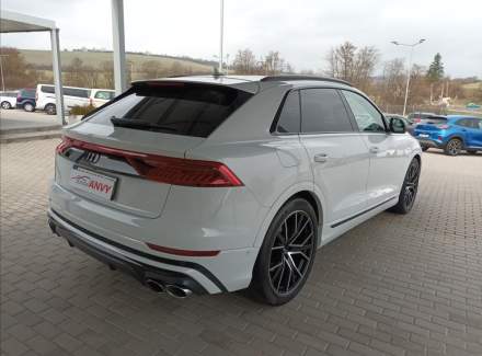 Audi - SQ8