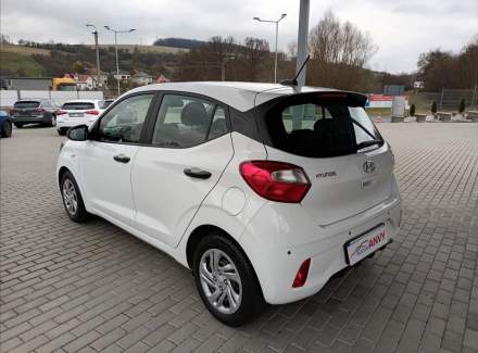 Hyundai - i10