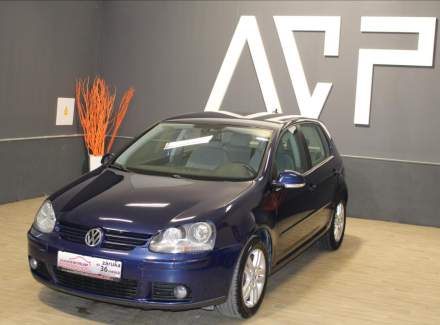 Volkswagen - Golf
