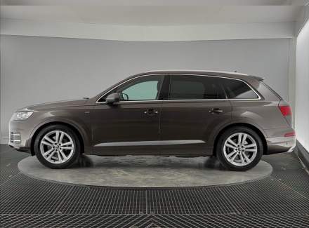 Audi - Q7