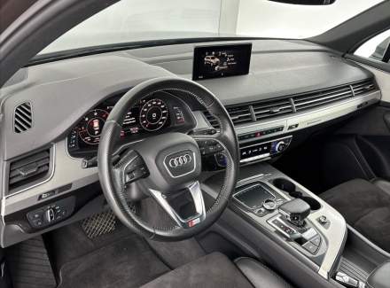 Audi - Q7