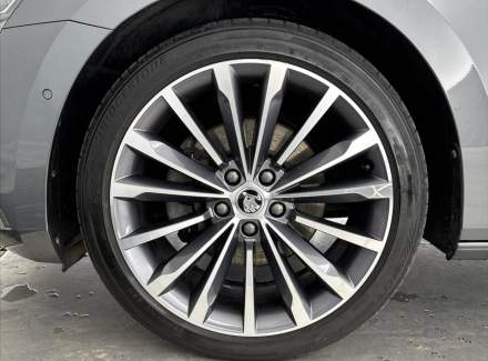 Škoda - Superb