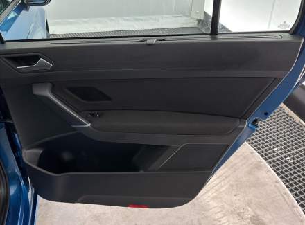 Volkswagen - Touran