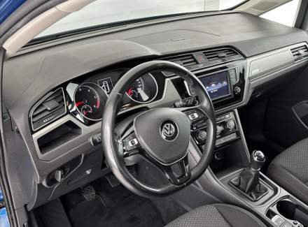 Volkswagen - Touran