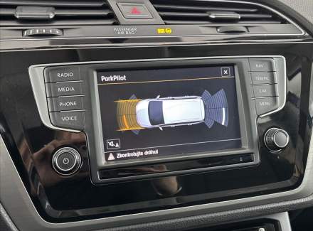 Volkswagen - Touran