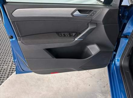 Volkswagen - Touran