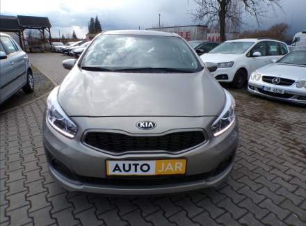 Kia - Cee'd