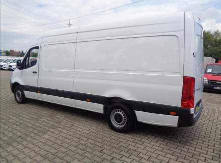 Mercedes-Benz - Sprinter