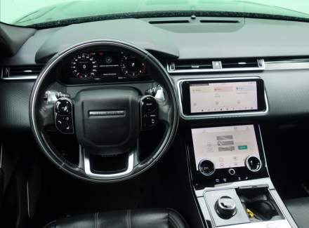 Land Rover - Range Rover Velar