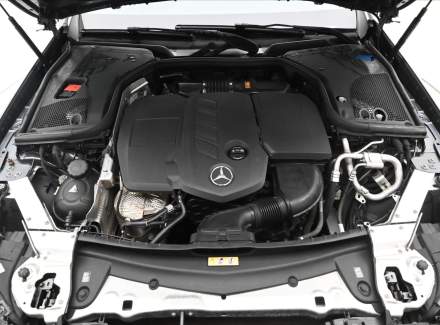 Mercedes-Benz - E-class