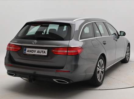 Mercedes-Benz - E-class