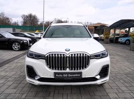 BMW - X7