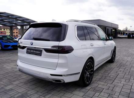 BMW - X7