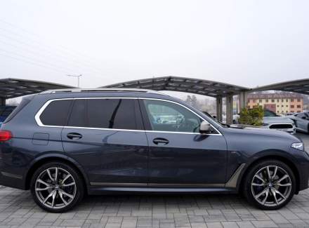 BMW - X7