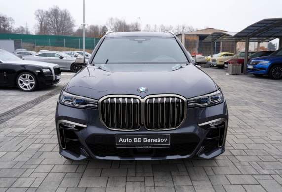 BMW - X7