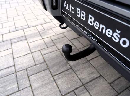 Mercedes-Benz - G-class