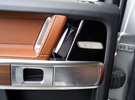 Mercedes-Benz - G-class