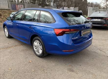 Škoda - Octavia