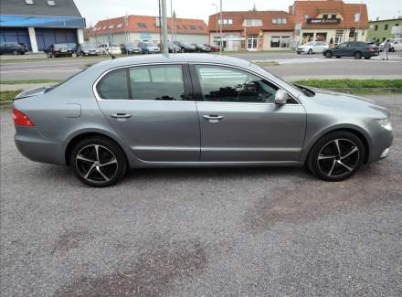 Škoda - Superb
