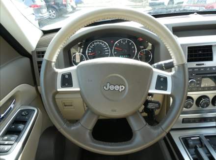 Jeep - Cherokee