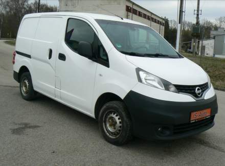 Nissan - NV200