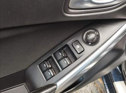 Mazda - 6