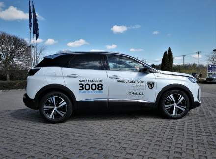 Peugeot - 3008