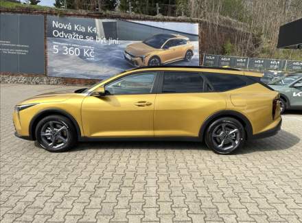 Kia - K4
