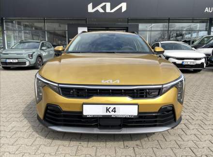 Kia - K4