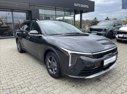 Kia - K4