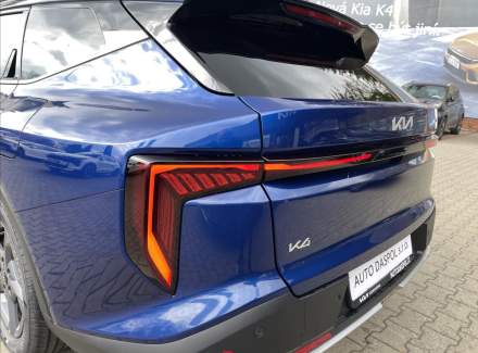 Kia - K4