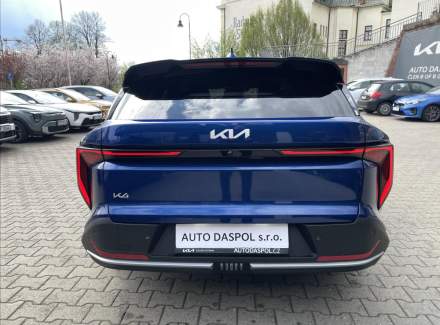 Kia - K4