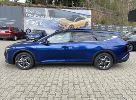Kia - K4
