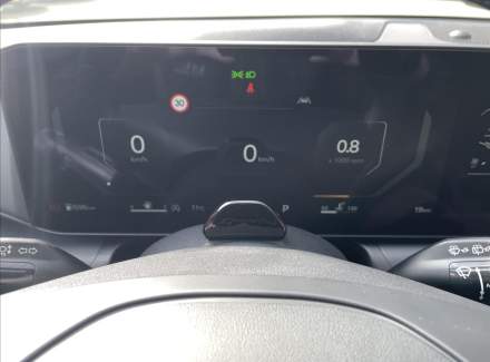 Kia - K4
