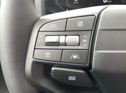 Kia - K4