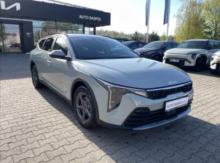 Kia - K4